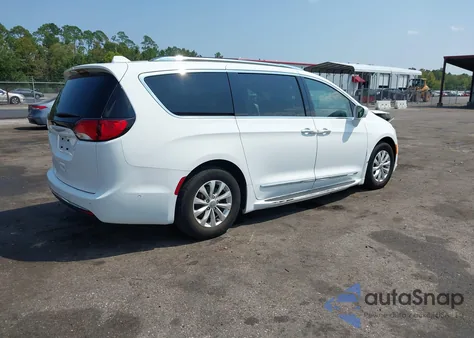 2018 Chrysler Pacifica Touring L from USA, damaged, VIN 2C4RC1BG5JR103372